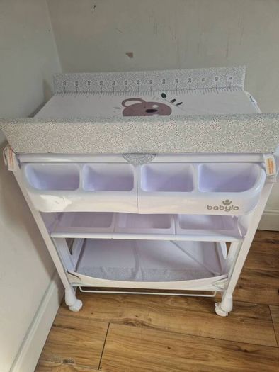 Babylo Baby Changing Unit & Bath - Excellent Condition