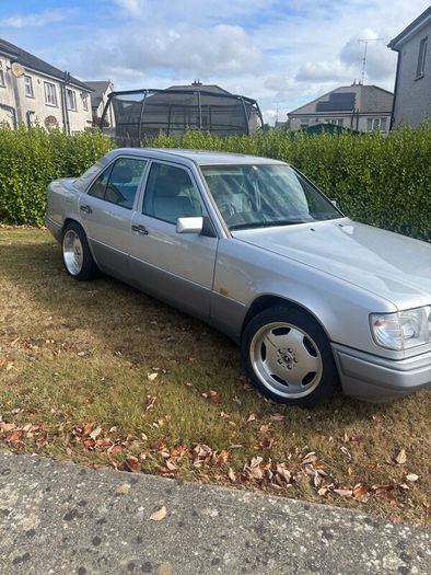 W124 1994 Mercedes E280  Automatic