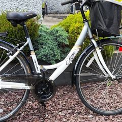 Apollo Elyse Womens Hybrid Bike