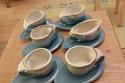 Cups/ saucers