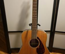 Yamaha FG730S Acoustic Guitar - Solid Sitka Spruce Top & Rosewood Back/Sides