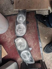 Toyota Corolla E11 headlights