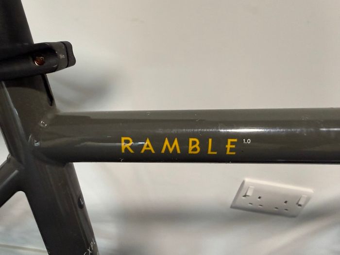 Ridgeback World Ramble 01 Large