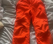Mountain warehouse ski trousers for boys or girl aged 9/10