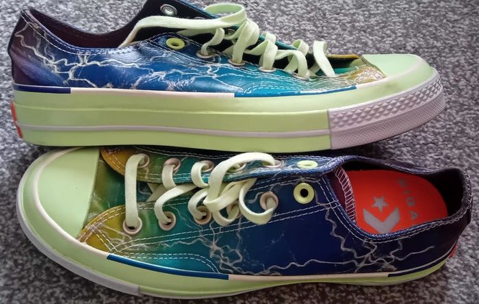 Converse