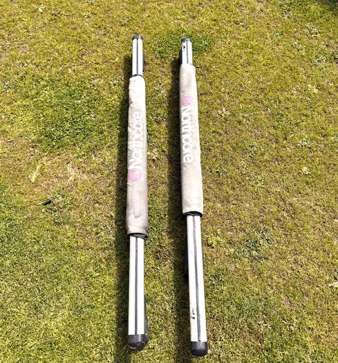 Universal roof bars