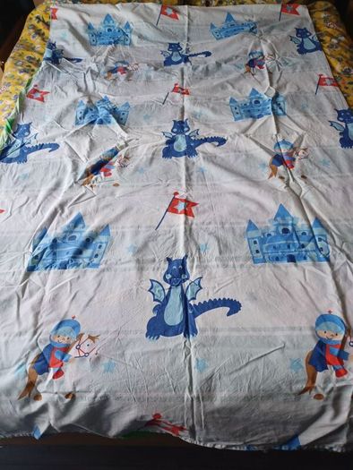 Bedlinen- single; Castle; Dragon