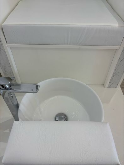 Luxury white pedicure chair