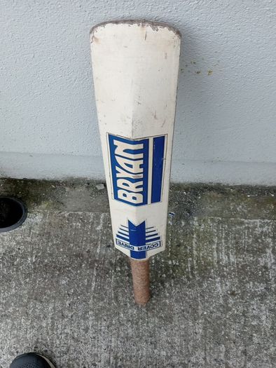 vintage cricket bat