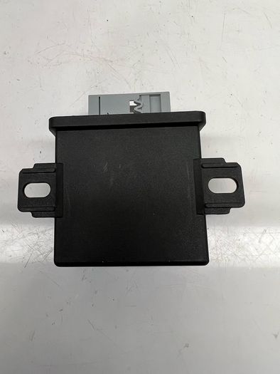 Audi A4 B8 A5 8T A6 C7 Headlight Levelling Range Control ECU  8K0907357B A2l4b59s