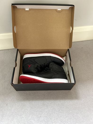 Air Jordan Access size 8.5