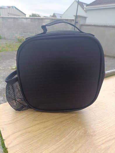 Slazenger Black Lunch Bag / Sports Pouch with Bottle Holder