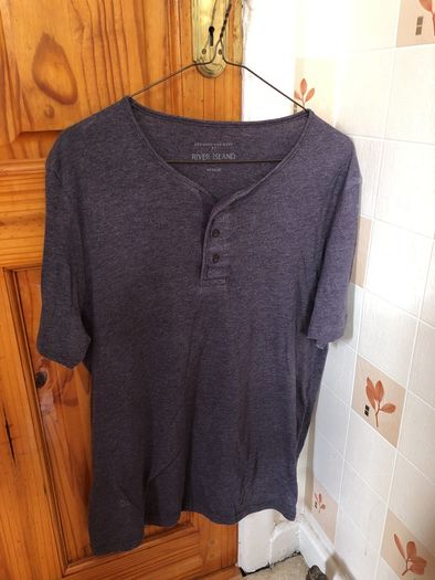 River island medium t shirt