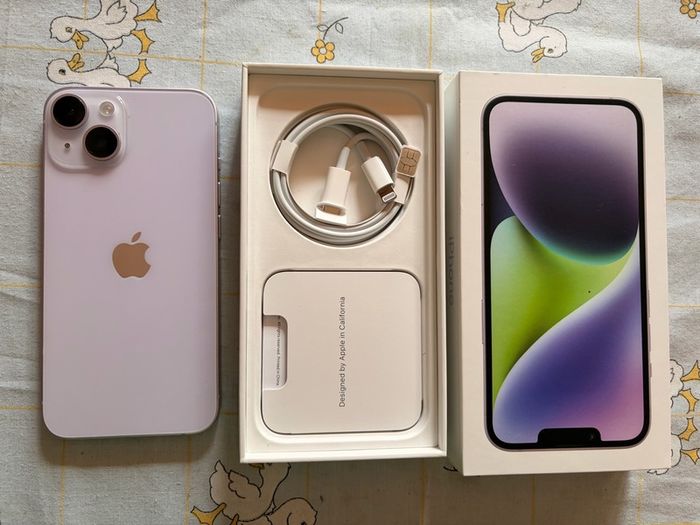 iPhone 14