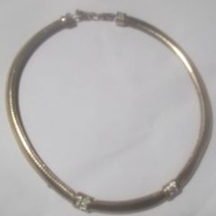 a christian dior necklace gold colour j