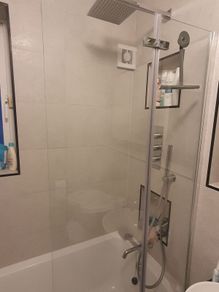 R.T Large Bath Screen