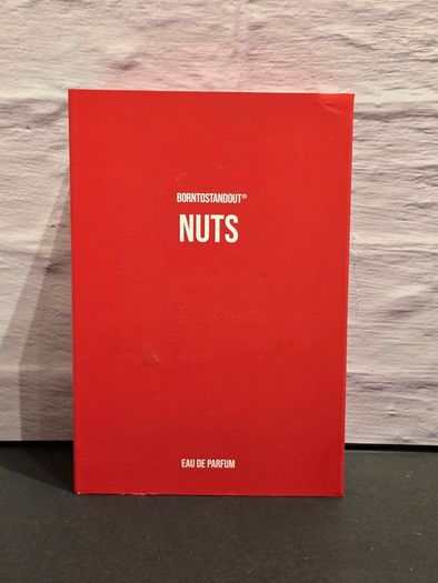 Borntostandout - Nuts