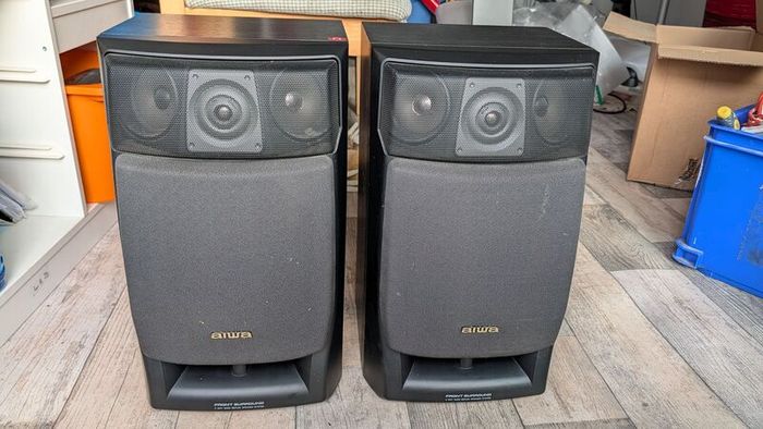 AIWA speakers