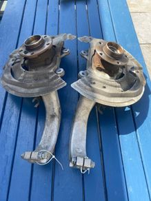 OEM BMW E70 E71 F15 F16 X5 X6 Front Spindle Hub Carrier Knuckle left and right side