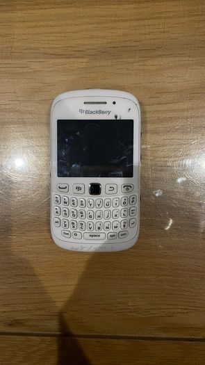 Blackberry curve 9230