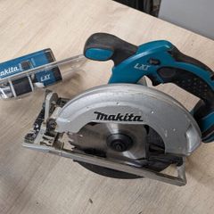 Makita 18v skilsaw and light