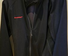 Mammut Jacket Size Medium