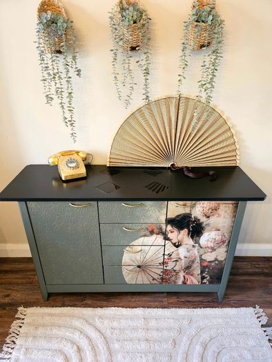 Sideboard