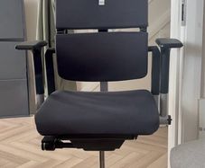 Steelcase V2 Ergonomic Chair-perfect(cleaned