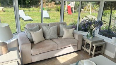 Sofa & Armchairs. ABSOLUTE BARGIN ,needs gone