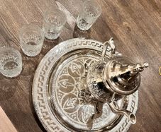 Silver - Teapot and glass set