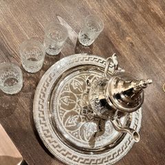 Silver - Teapot and glass set