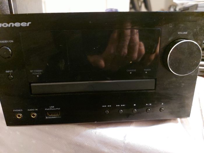 Pioneer Network CD Receiver, Model XC-HM71-K, Radio, CD, IPOD, USB, Wireless Internet Music & Radio, Only one speaker and no remote control