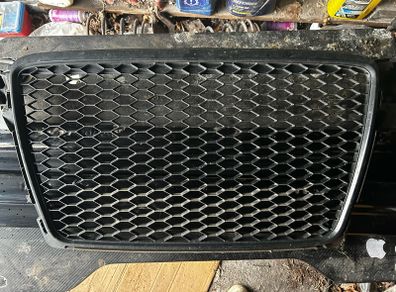 Audi A4 B8 Honey Comb Grill