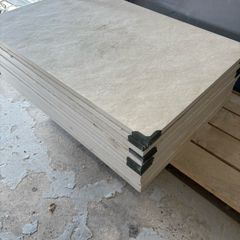 Stone paving slabs