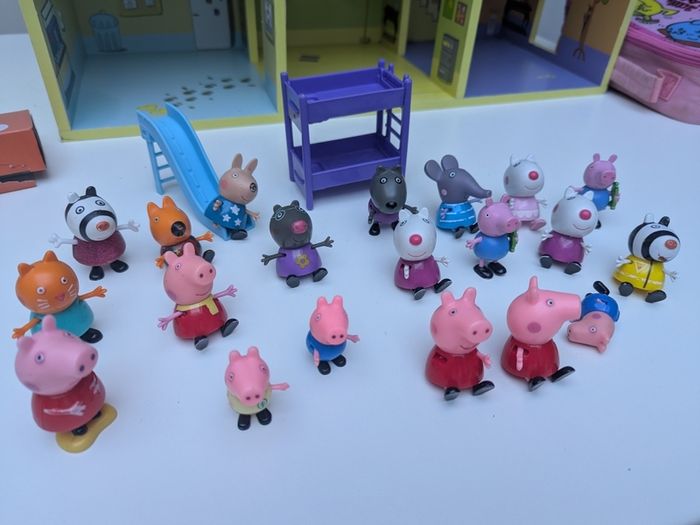 Official Peppa Pig figures and accessories bundle