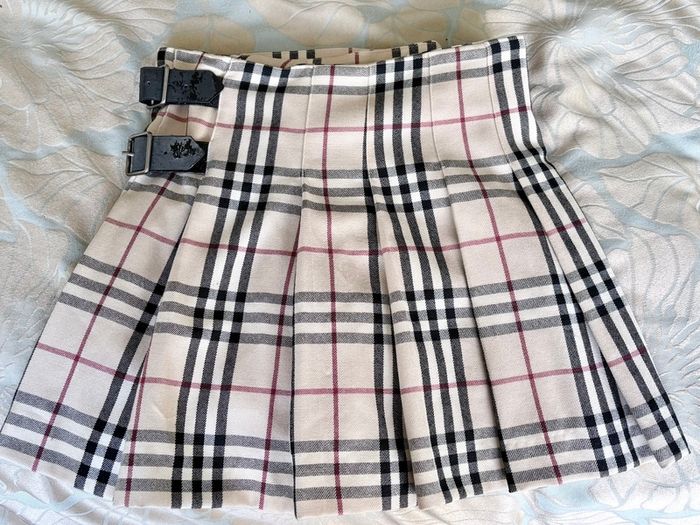 Real Vintage Burberry Tartan Skirt Size UK6 (XS)