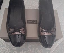 Van Dal Shoes
