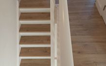 Laminate floor fitting - leveling - grinding