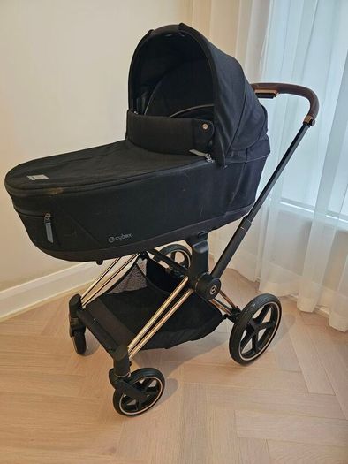 Cybex Priam Lux travel system