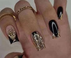 Black and Gold Pattern Press on Nails