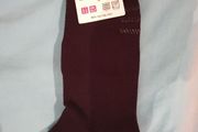 black uniqlo socks