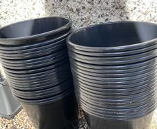 40 Black buckets