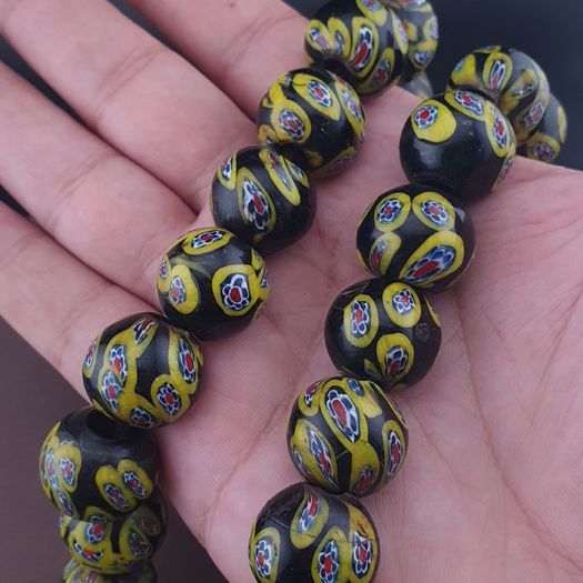 Antique Murano Style Millefiori Glass Beads Necklace 22 inches Strands