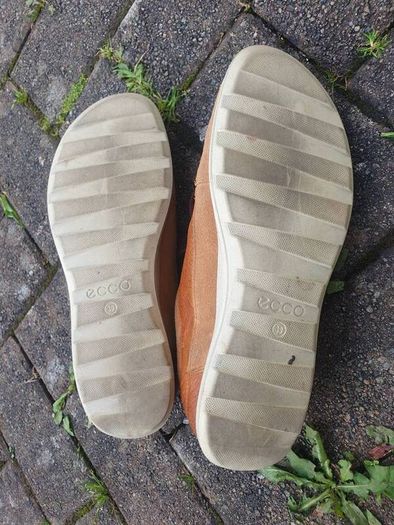 Ecco shoes size 39
