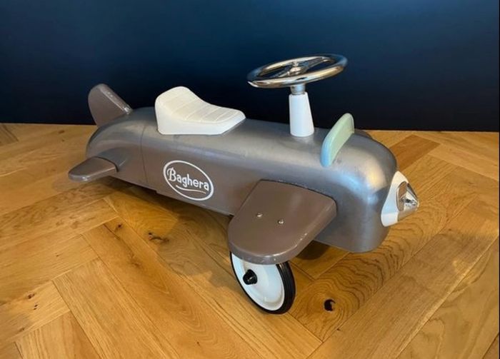 Baghera Aeroplane Ride-On Car