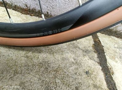 syncros rr2.0 disc wheelset incl schwalbe one tyres and tubes