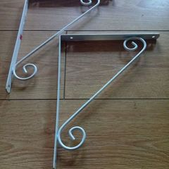 Brand New Quality Wall Shelf Brackets Pair