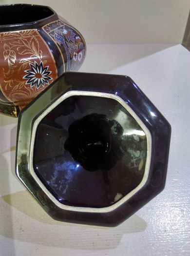 Trinket Box / Lidded Jar
