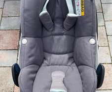Maxi-Cosi Pebble Plus Car Seat