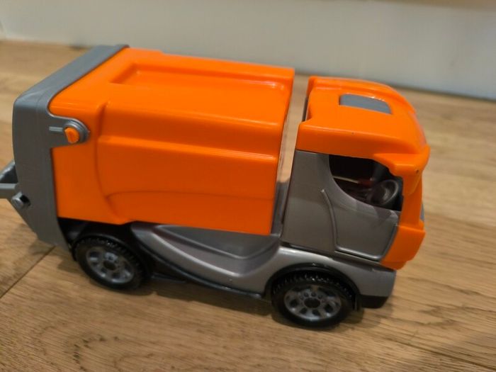 Toy Bin Lorry